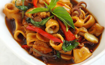 Receta wok de verduras con calamar